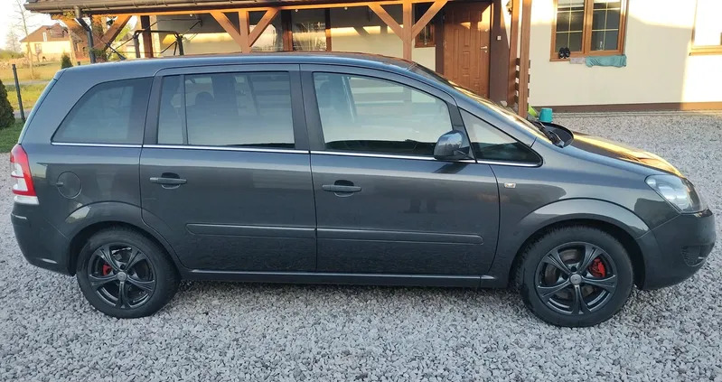 mazowieckie Opel Zafira cena 17500 przebieg: 287000, rok produkcji 2011 z Zwoleń